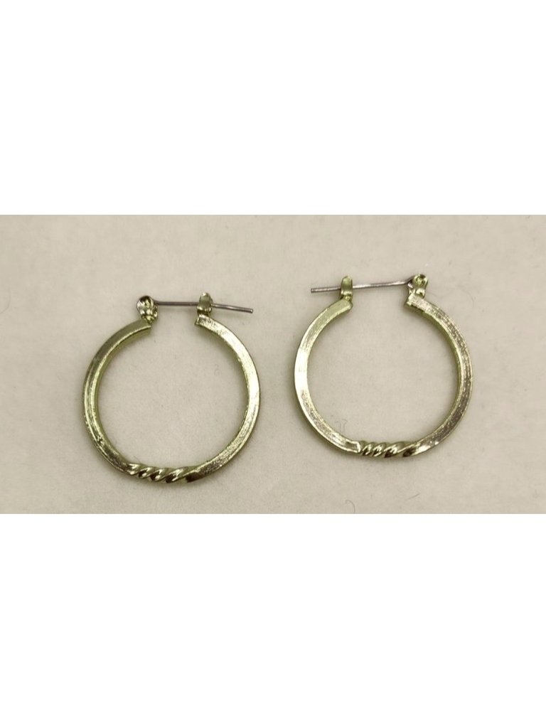 Gold Tone Hoops With Ribbed Design Gold Tone
